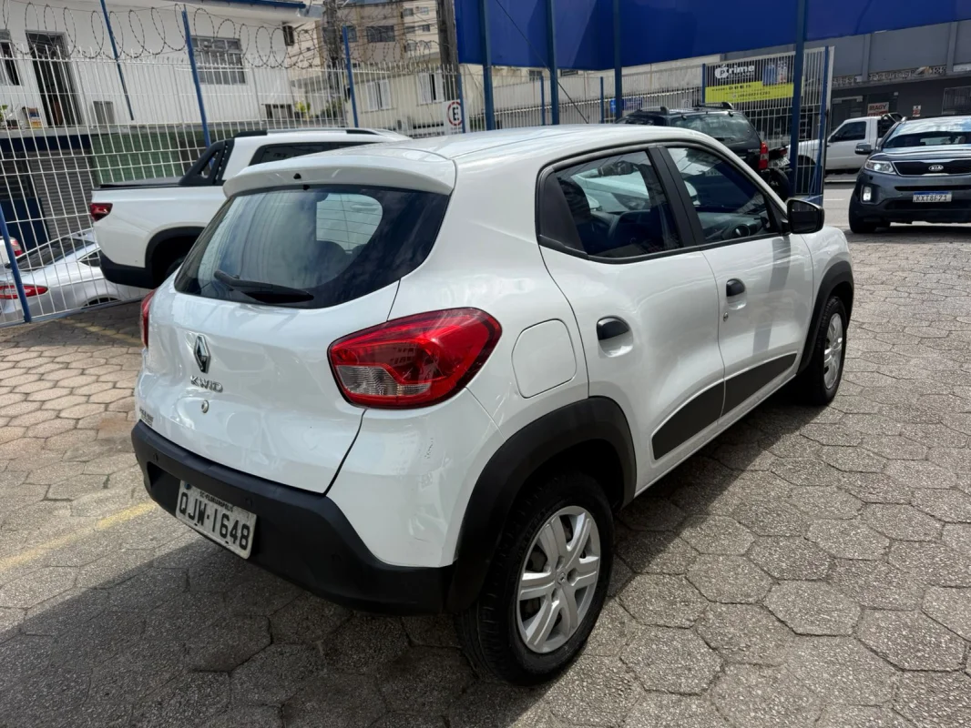 Kwid Zen 1.0 Mec. Completo 2020 - Imagem 3