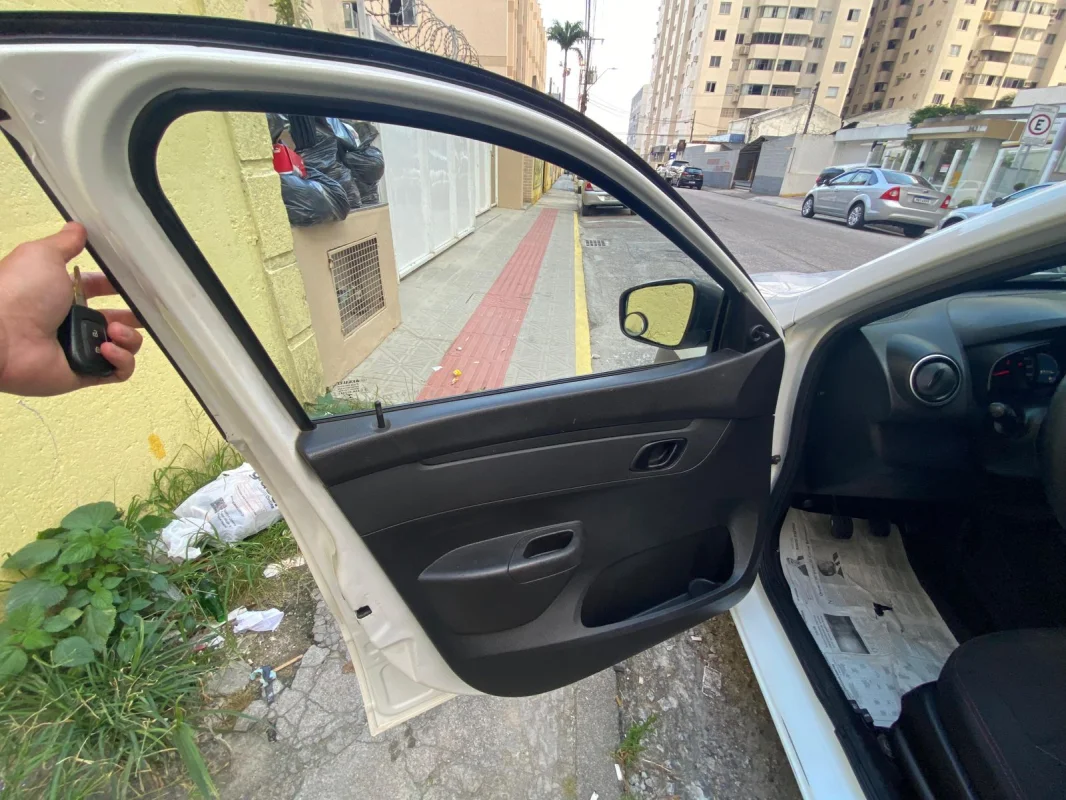 Kwid 1.0 zen completo 2022 - Imagem 11