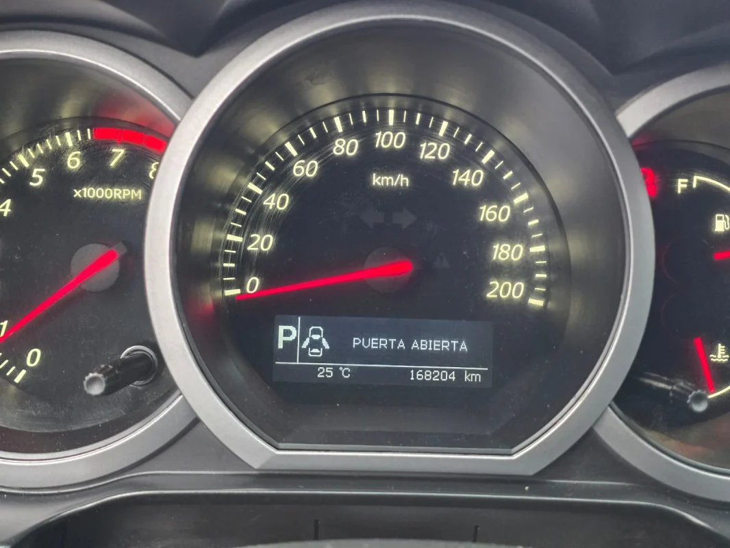 Grand Vitara 2.0 4x2 Aut. Completa 2013 - Imagem 12