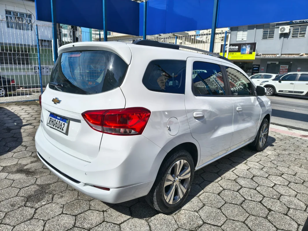 SPIN PREMIER 1.8 8V Econo.Flex 5p Automática 2022 - Imagem 4