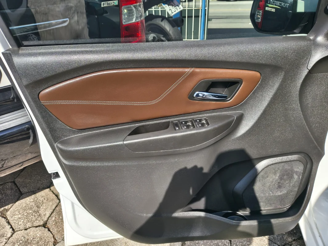 SPIN PREMIER 1.8 8V Econo.Flex 5p Automática 2022 - Imagem 14