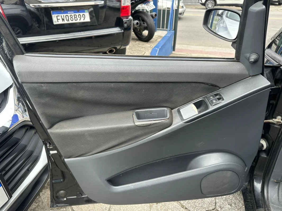 Idea ELX 1.4 mpi Fire Flex 8V 5p 2007  - Imagem 4