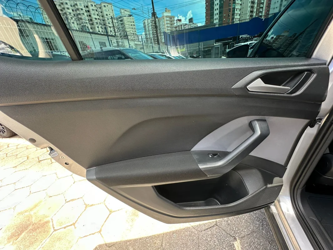 T-Cross 200 TSI 1.0 Flex 12V 5p Automática 2025 - Imagem 9