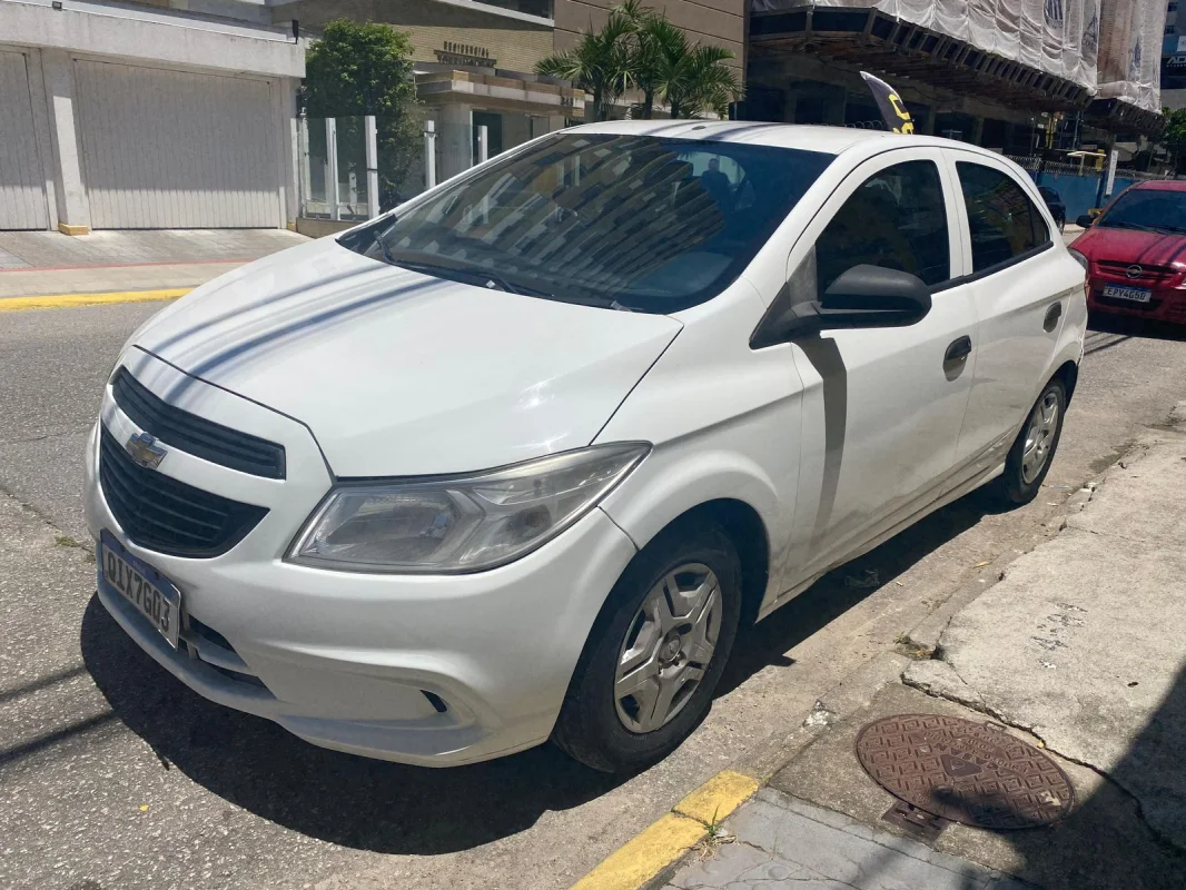 Onix Joy 1.0 Mec. Completo 2018 - Imagem 4