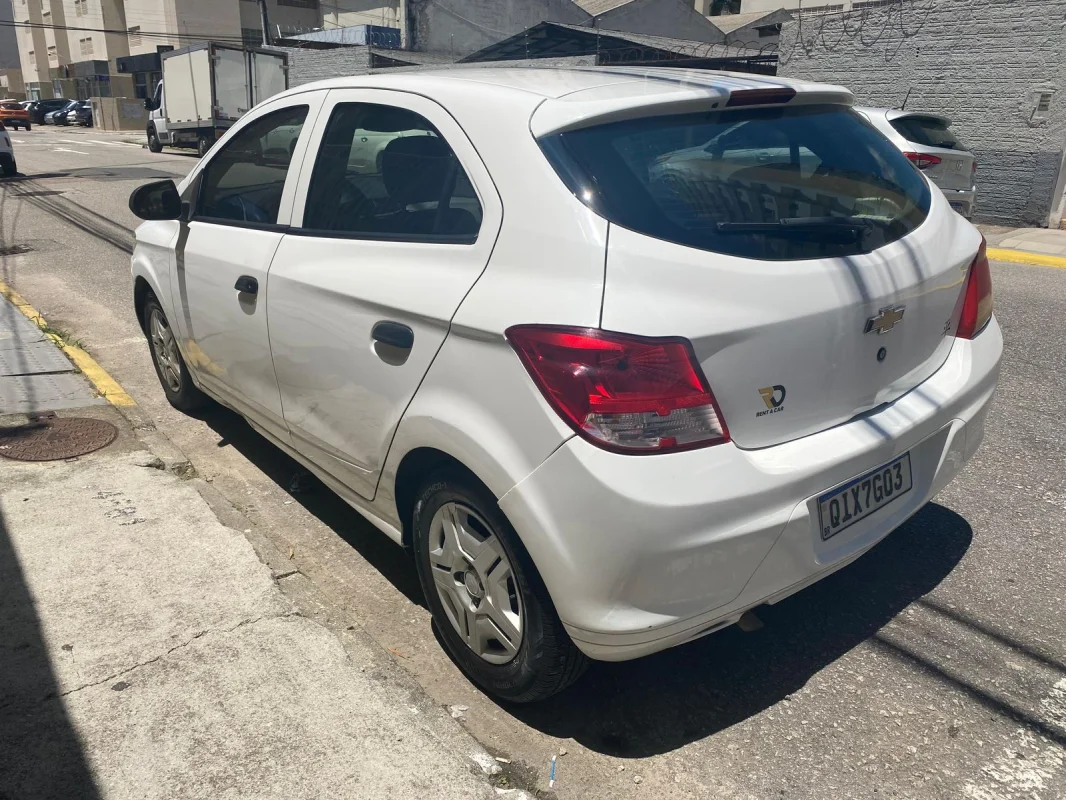 Onix Joy 1.0 Mec. Completo 2018 - Imagem 5