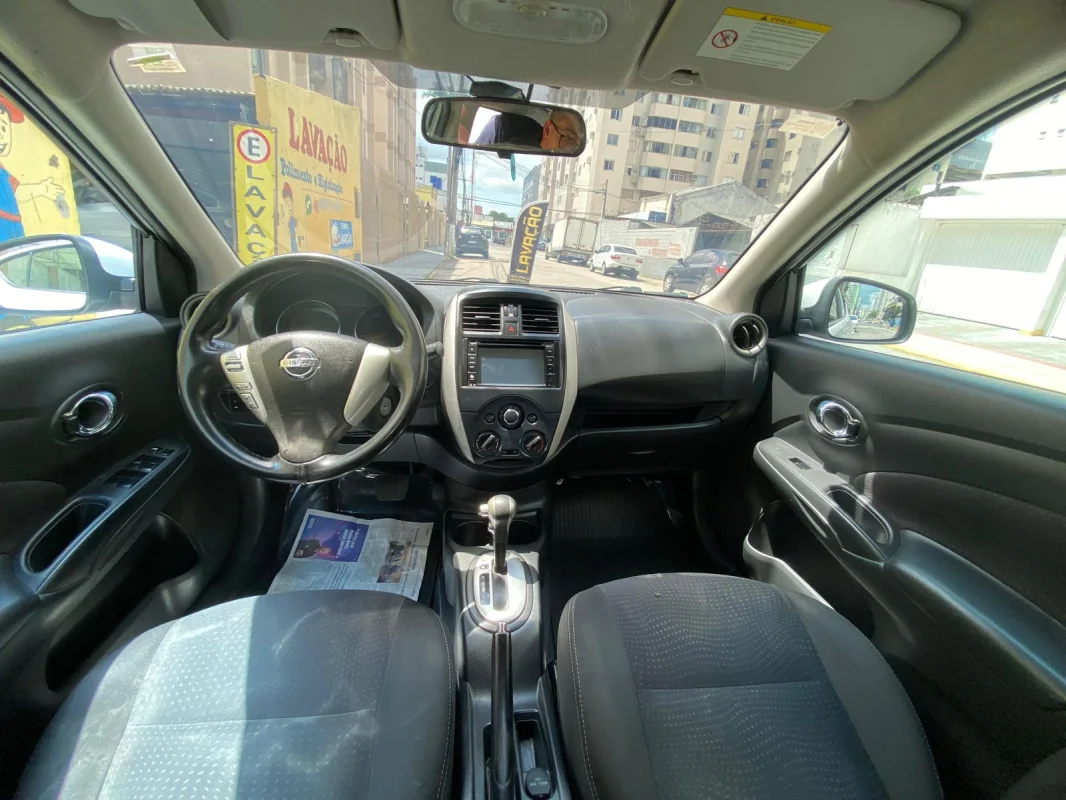 Versa 1.6 SV completo AUTOMÁTICO E GNV 2018 - Imagem 7