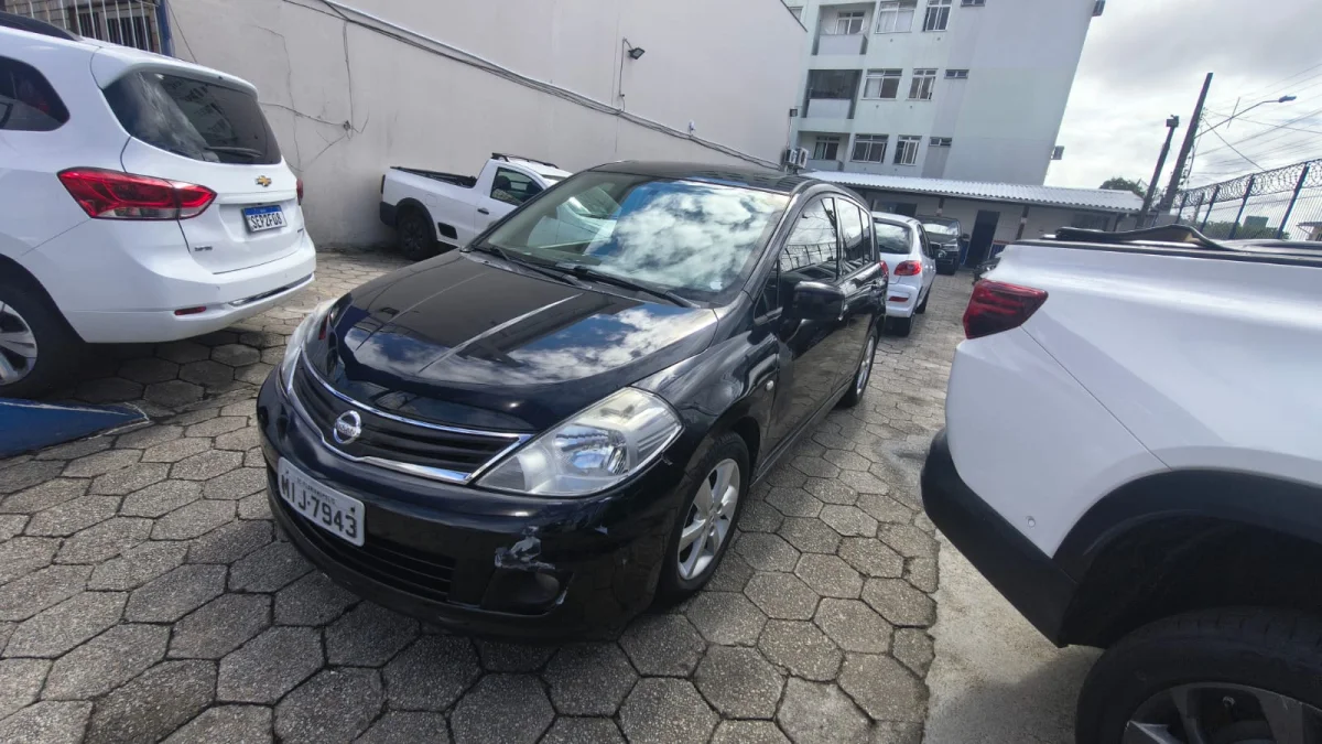 NISSAN/TIDA SL 1.8 FLEX 16V AUTOMÁTICO 2012 - Imagem 2