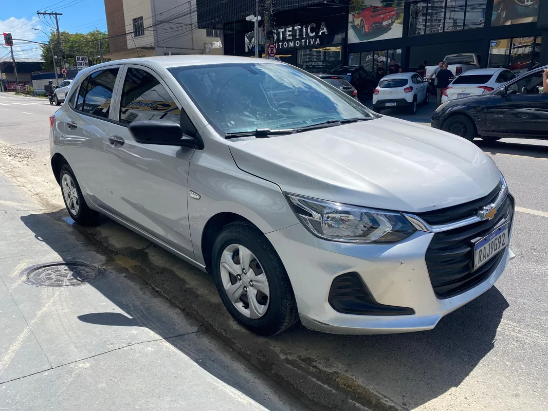 Onix 1.0 Mec. Completo 2020