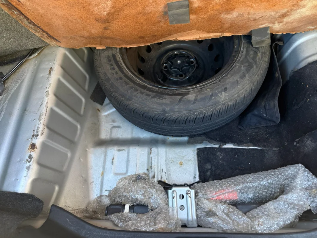 Versa SL 1.6 Mec. Completo GNV 2016 - Imagem 15