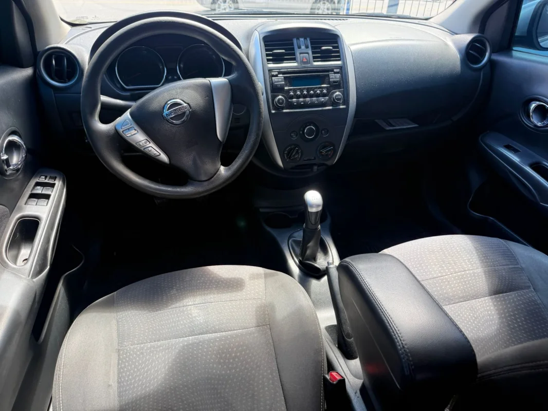 Versa SL 1.6 Mec. Completo GNV 2016 - Imagem 7