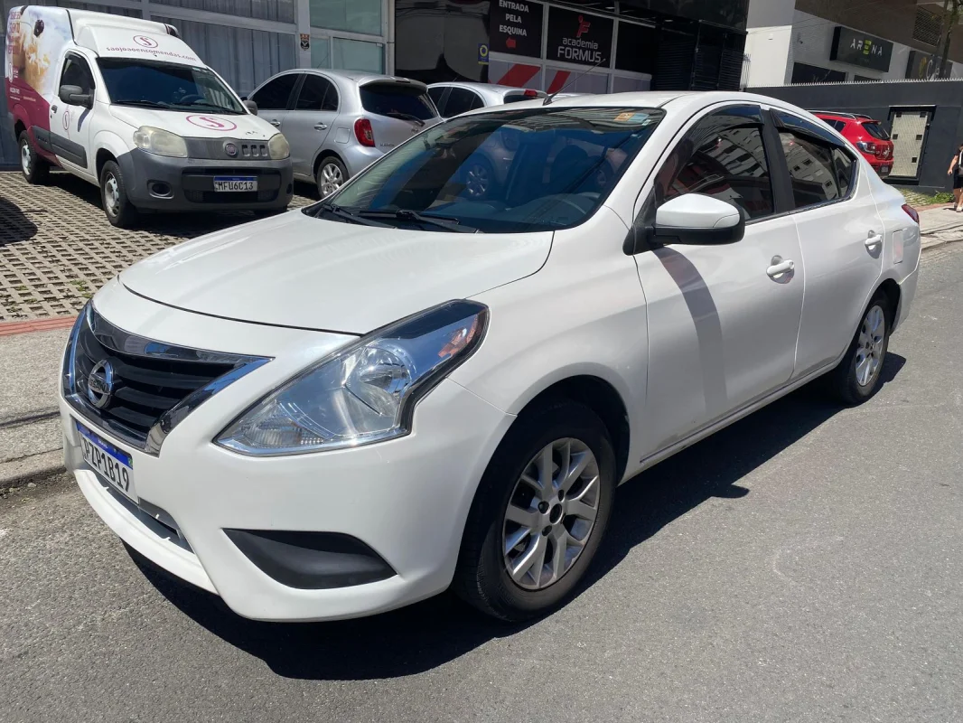 Versa 1.6 SV completo automático GNV 2017 - Imagem 4