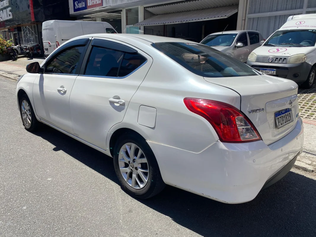 Versa 1.6 SV completo automático GNV 2017 - Imagem 5