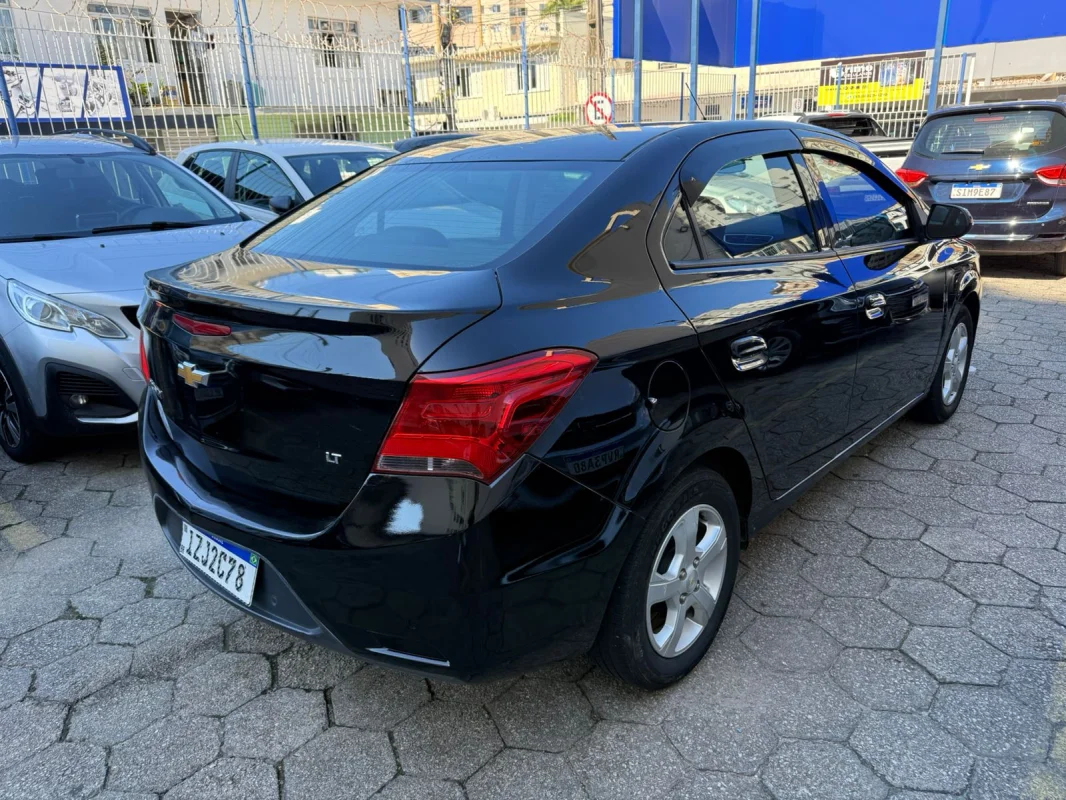 Prisma LT 1.4 Mec. Completo 2019 - Imagem 3