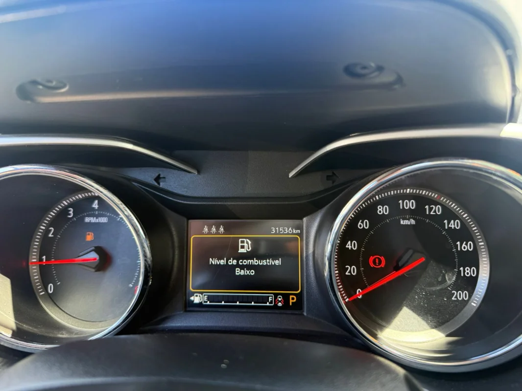 TRACKER Premier 1.2 Turbo 12V Flex Automática com TETO 2024 - Imagem 11