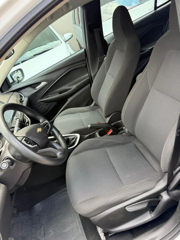 Onix LT2 1.0 Mec. Completo 2022 - Imagem 9