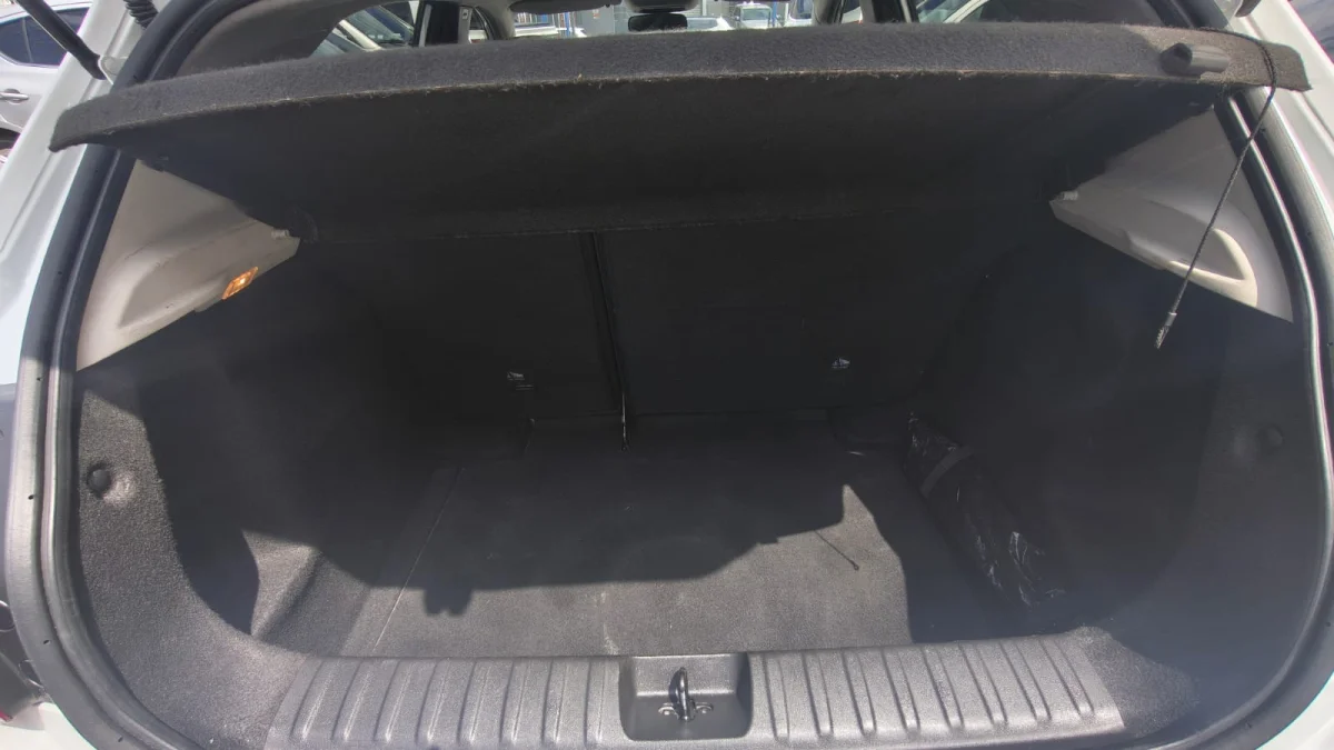 Onix LT 1.0 Mec. Completo 2022 - Imagem 11