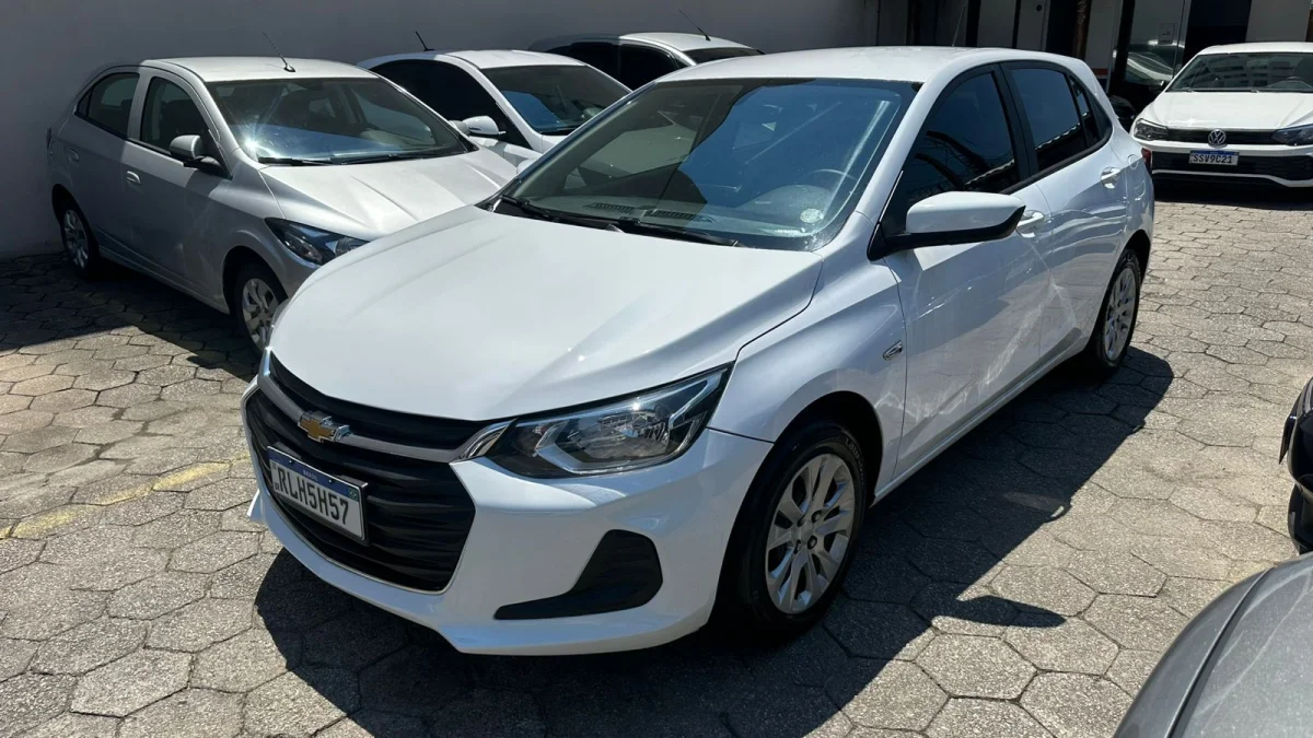 ONIX HATCH LT 1.0 12V Flex 5p Mecânico 2021 - Imagem 4