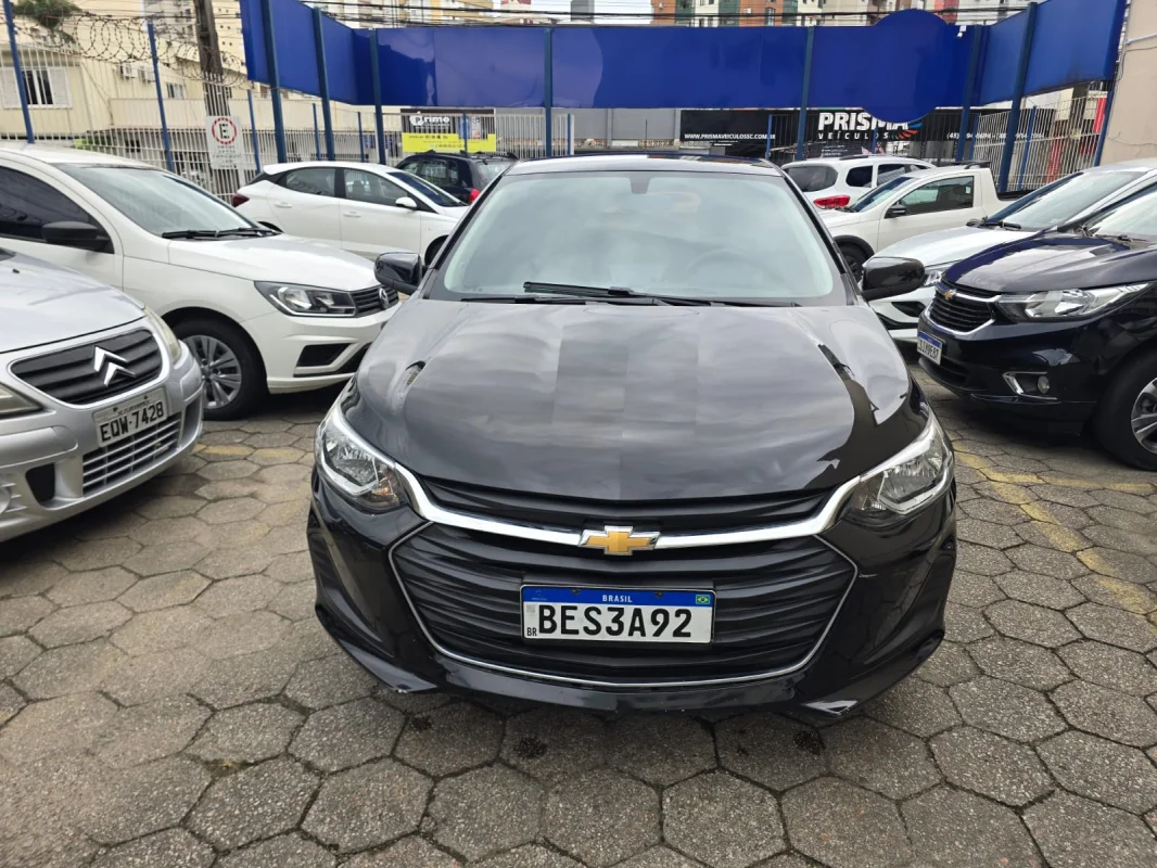 Onix Sedan Plus 1.0 MT LT1 Completo 2021 - Imagem 3