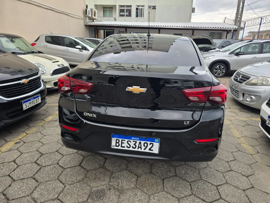 Onix Sedan Plus 1.0 MT LT1 Completo 2021 - Imagem 10