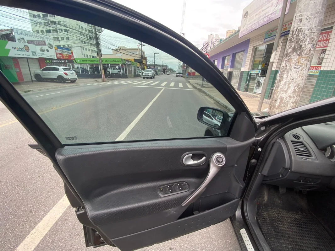 Grand Tour Dynam. 1.6 Completo manual 2012 - Imagem 10