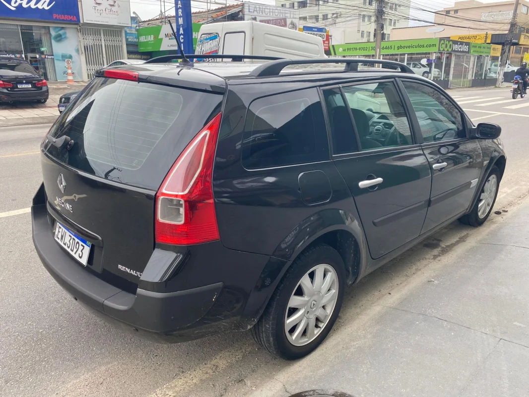 Grand Tour Dynam. 1.6 Completo manual 2012 - Imagem 5