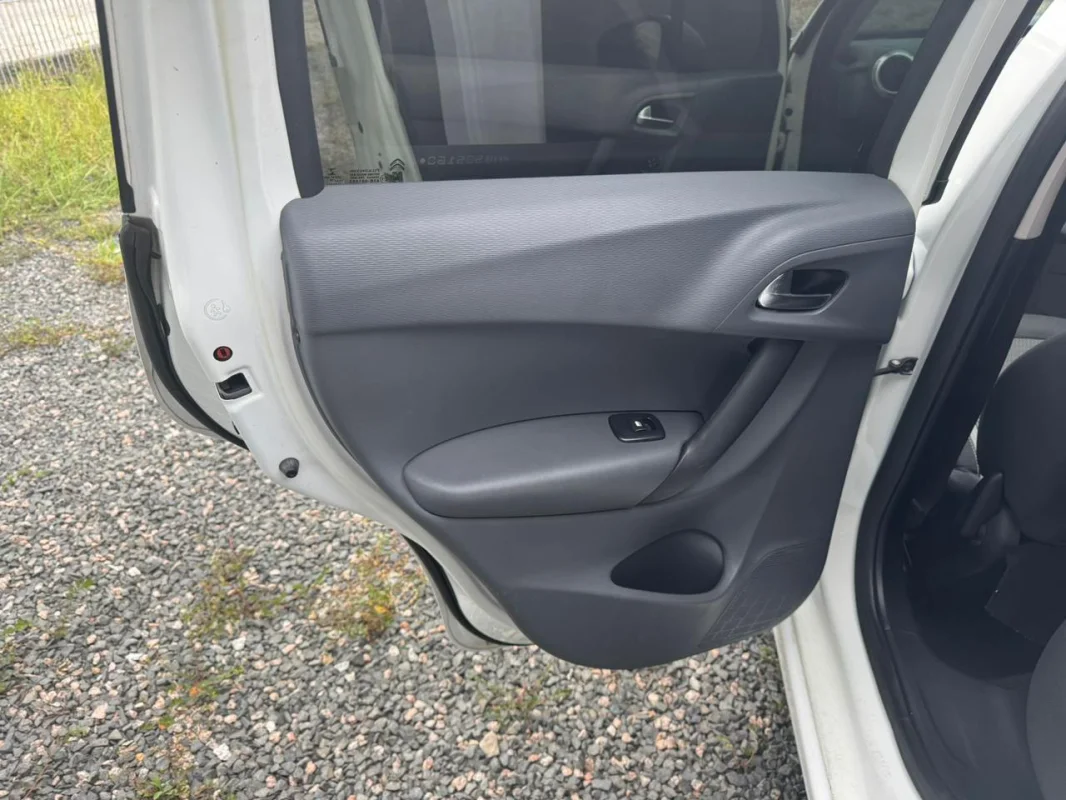 C3 Tendance 1.6 Automático 2017 com Teto Zenith - Imagem 11