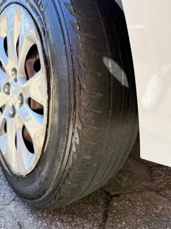 Onix Hatch LT 1.0 Mec. Completo 2021 - Imagem 13