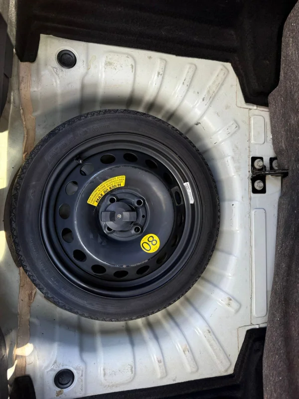 Onix Hatch LT 1.0 Mec. Completo 2021 - Imagem 16