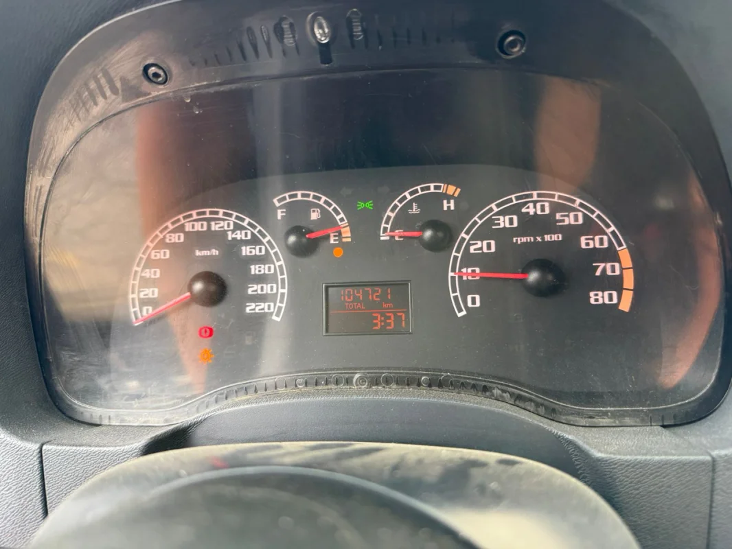 Palio ELX 1.4 Mec. Completo 2006 - Imagem 8