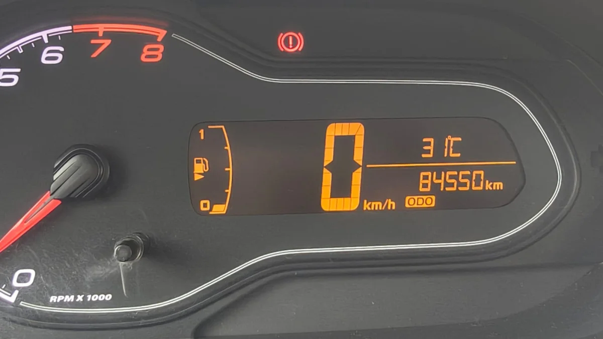 Onix Joy 1.0 Mec 8v flex Completo  2020 - Imagem 10