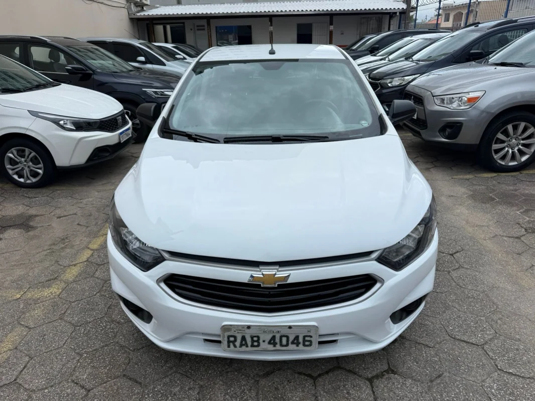 Onix Joy 1.0 Mec 8v flex Completo  2020 - Imagem 2