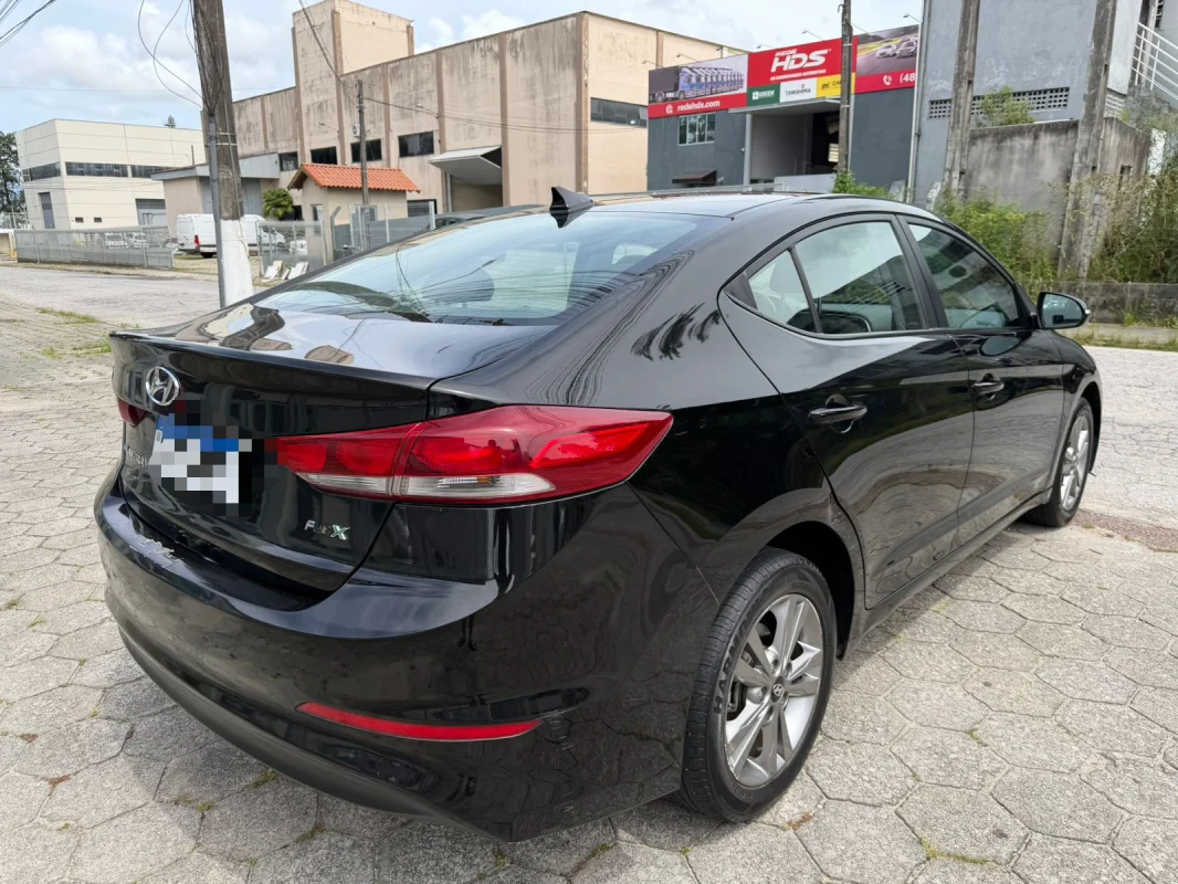 Elantra 2.0 automático 2018 - Imagem 2