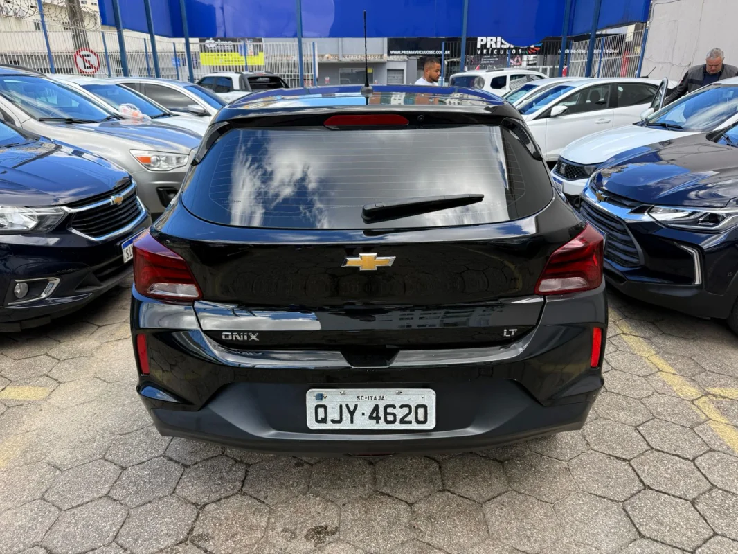 Onix LT 1.0 Mec. Completo 2020 - Imagem 6