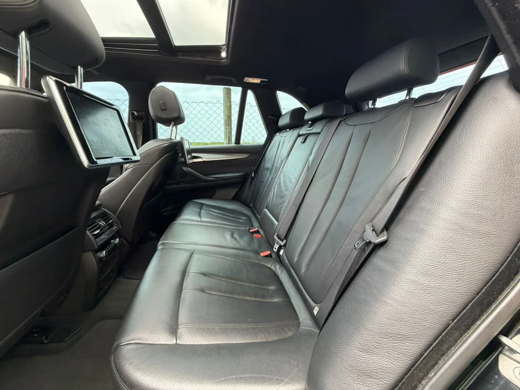 X5 50i MSport 2014 c/ Teto solar duplo - Imagem 7