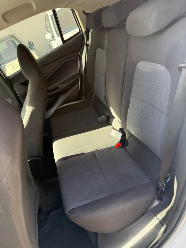 Onix Hatch LT 1.0 Mec. Completo 2021 - Imagem 8