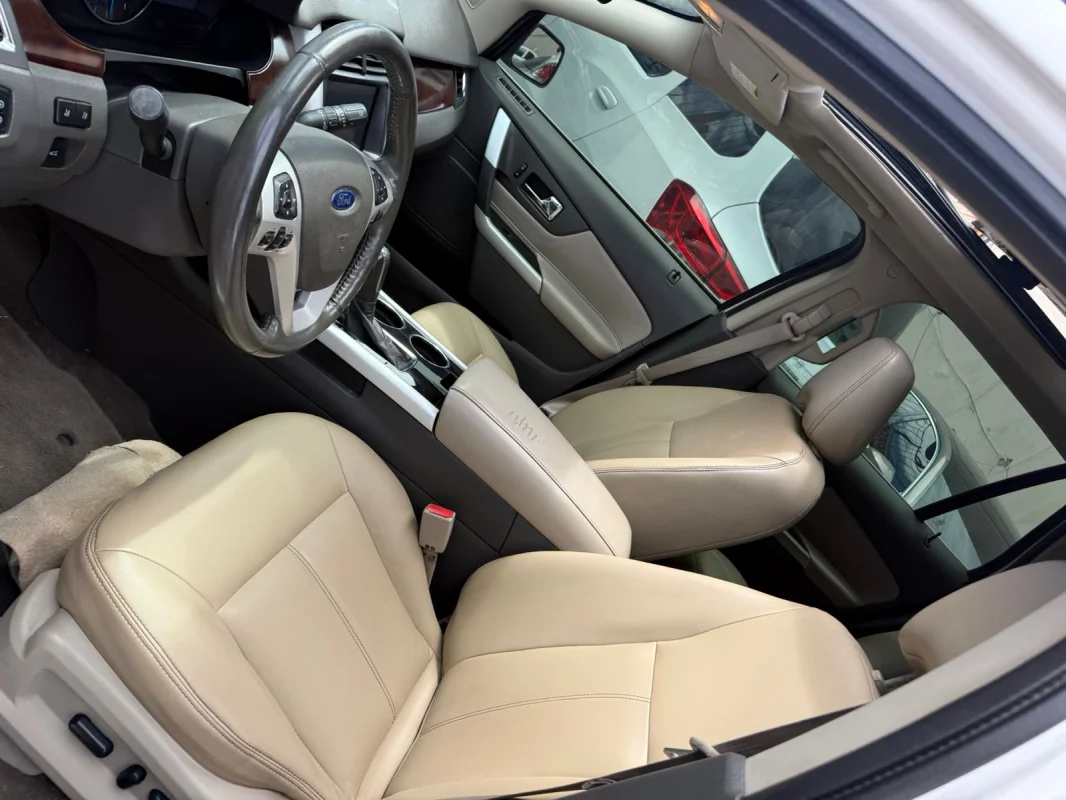 Edge Limited 3.5 Aut. V6 24V AWD Com Teto 2012 - Imagem 9