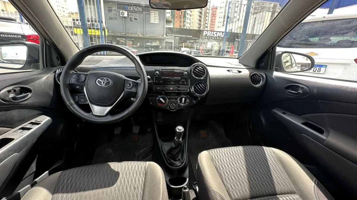 ETIOS X Plus Sedan 1.5 Flex 16V 4p Mecânico 2019 com GNV - Imagem 7