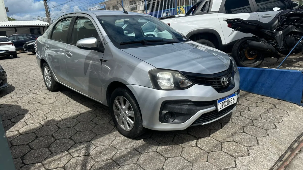 ETIOS X Plus Sedan 1.5 Flex 16V 4p Mecânico 2019 com GNV
