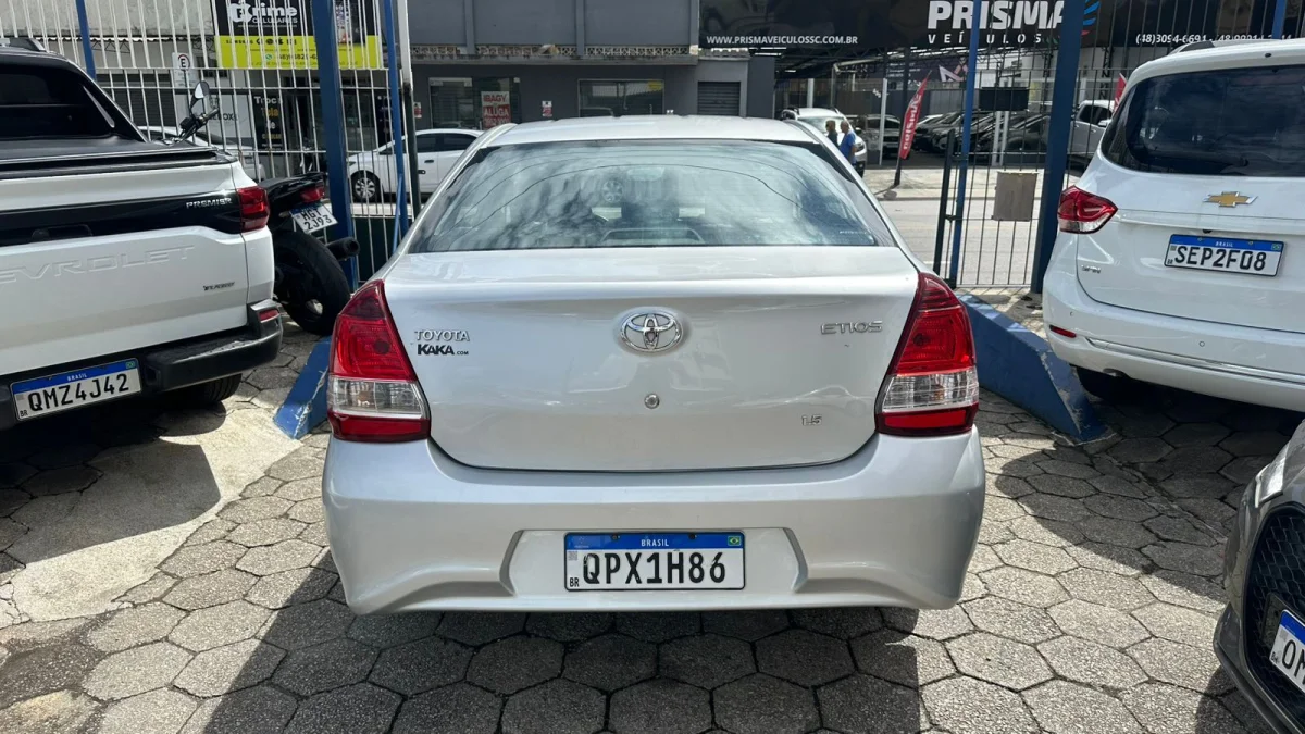 ETIOS X Plus Sedan 1.5 Flex 16V 4p Mecânico 2019 com GNV - Imagem 6