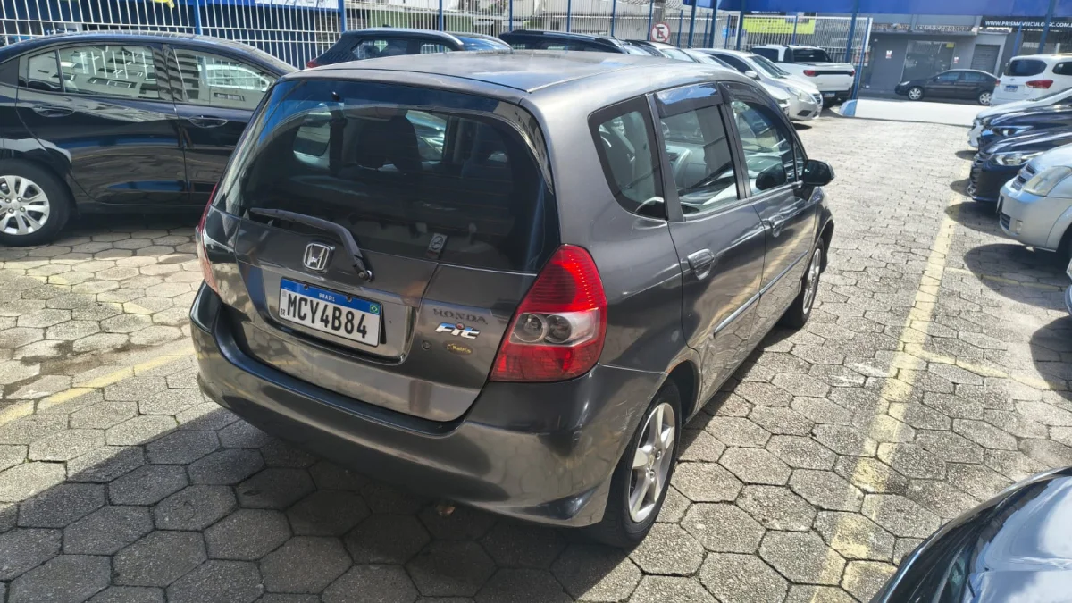 FIT LX 1.4 COMPLETO MEC 2007 - Imagem 3
