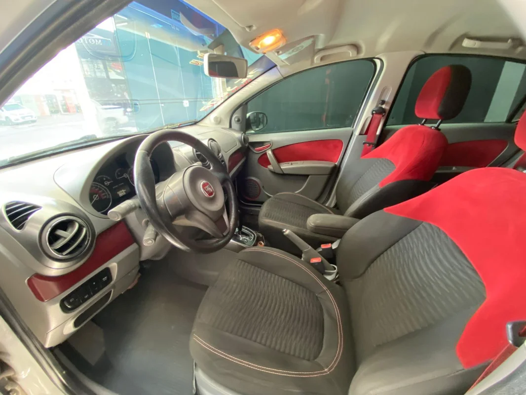 Palio Sporting 1.6 completo DUALOGIC 2013 - Imagem 9