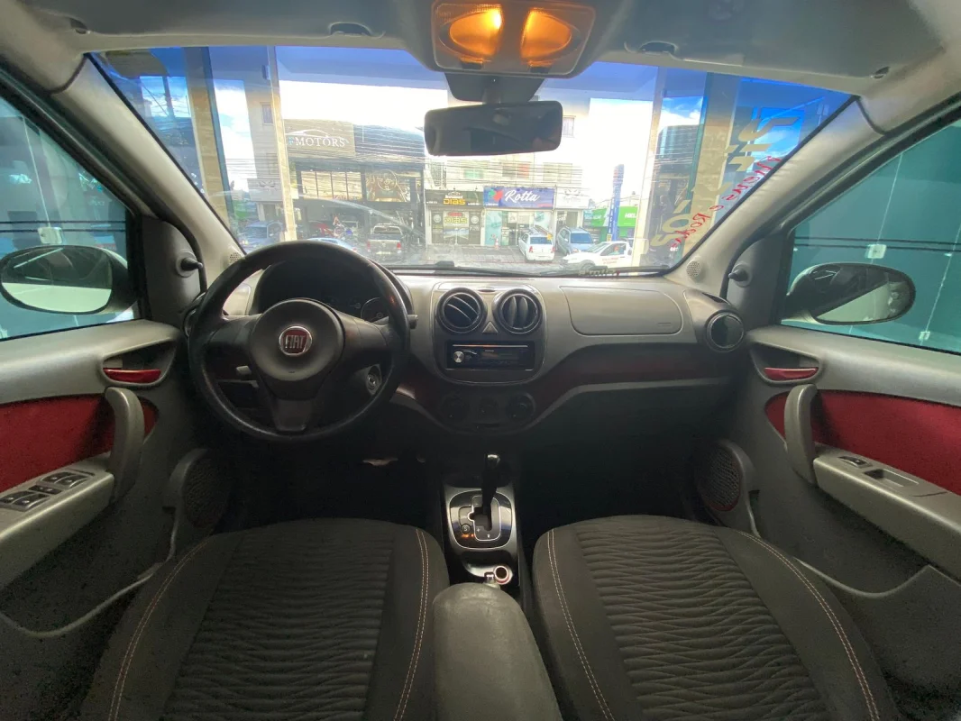 Palio Sporting 1.6 completo DUALOGIC 2013 - Imagem 7