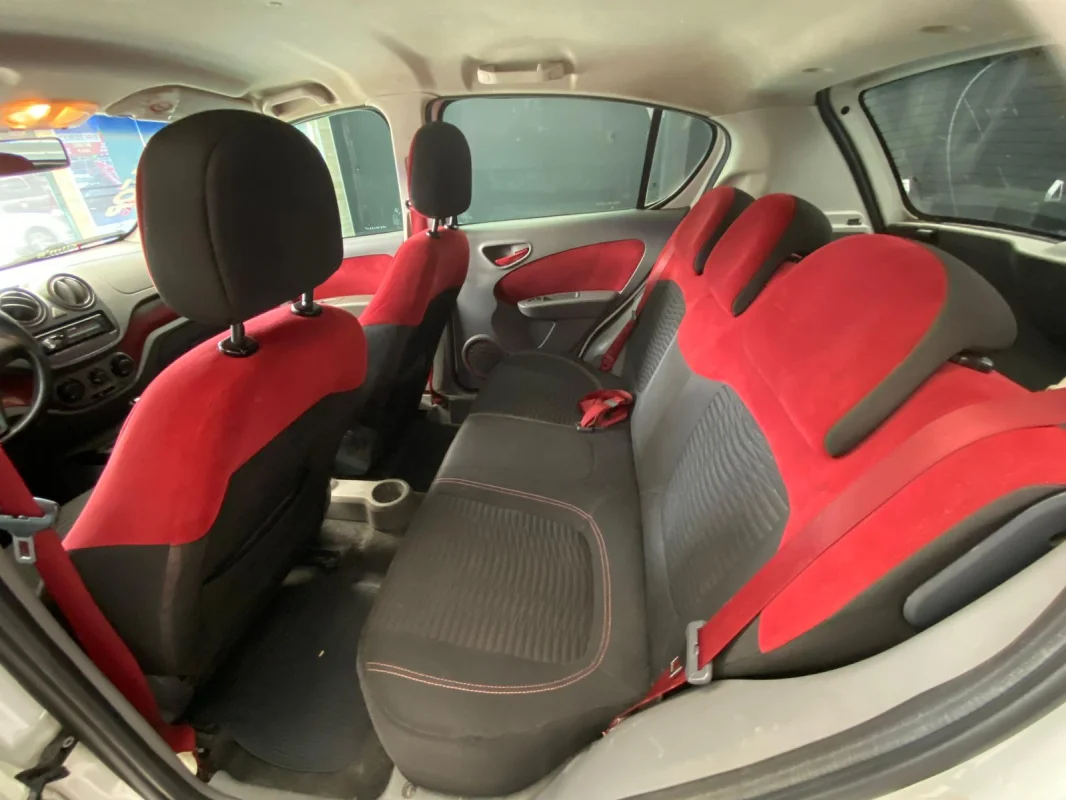 Palio Sporting 1.6 completo DUALOGIC 2013 - Imagem 8