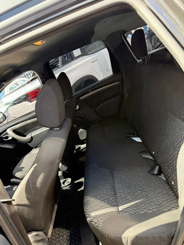 Duster Expression 1.6 Aut 2019 - Imagem 8