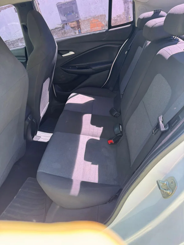 Onix sedan plus 1.0 Aut 2022 - Imagem 9