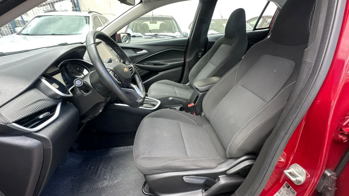 ONIX HATCH LT 1.0 12V TB Flex 5p Automático 2023 - Imagem 9