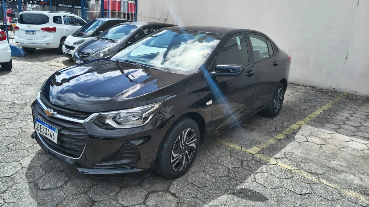 Onix Sedan LT 1.0 Mec. Completo 2021 - Imagem 3