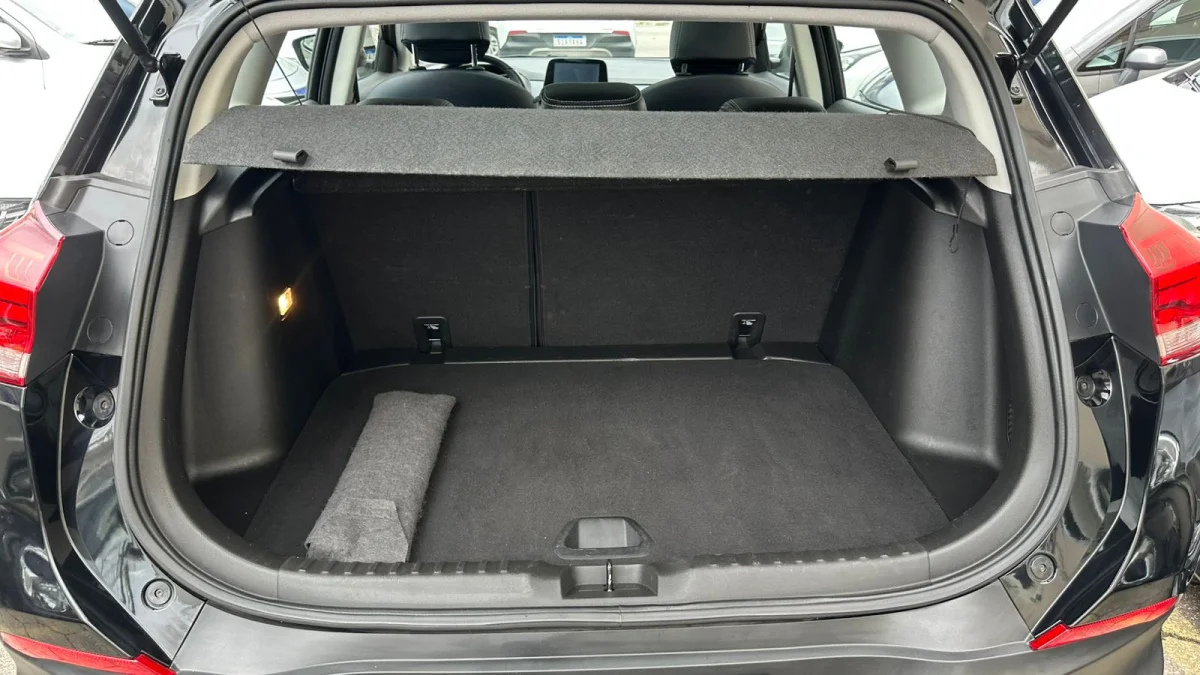 TRACKER Premier 1.2 Turbo 12V Flex Automática 2022 - Imagem 12