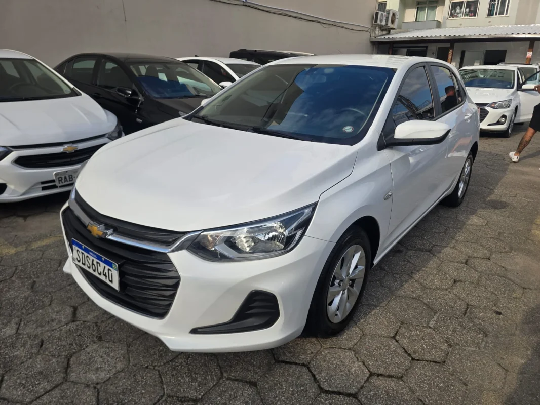 Onix Hatch LT2 1.0 Completo 2023 - Imagem 4