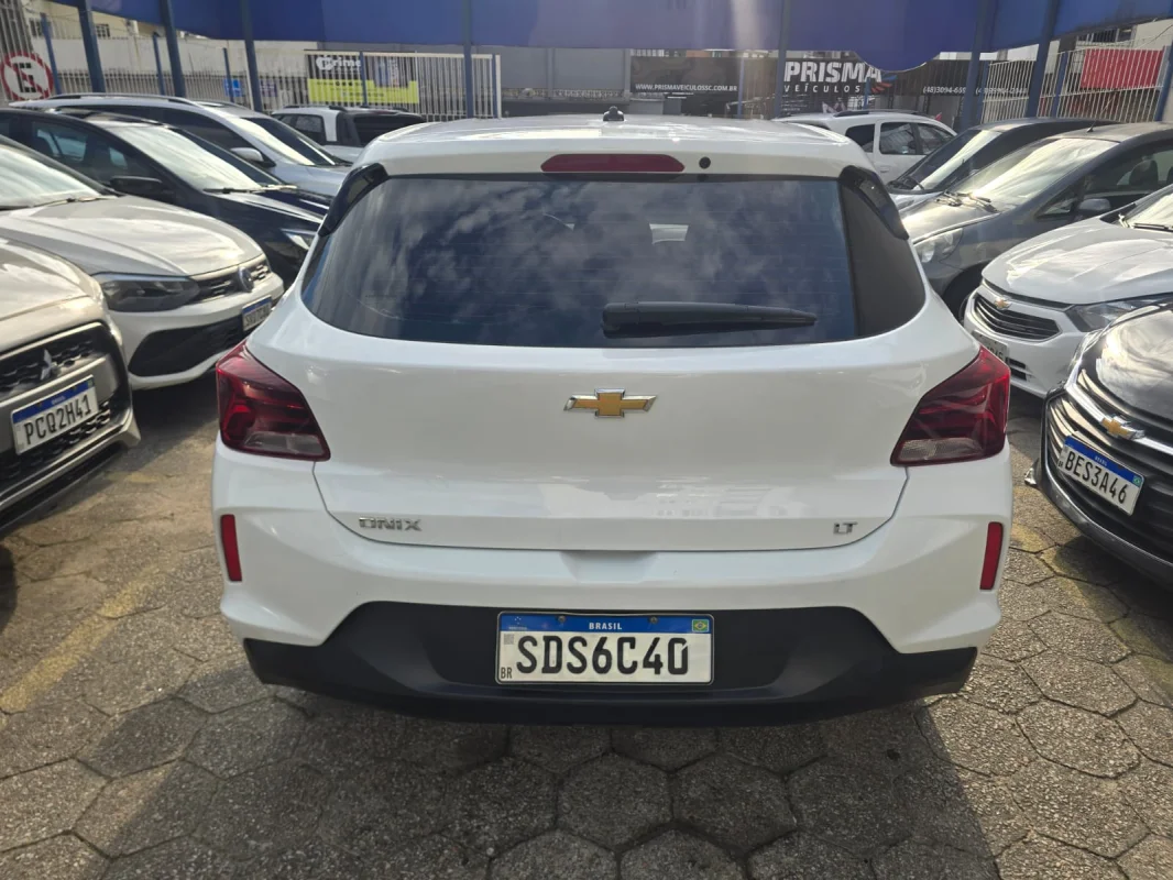 Onix Hatch LT2 1.0 Completo 2023 - Imagem 6